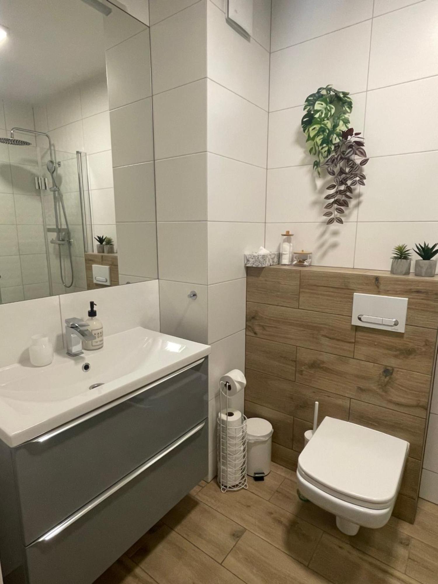 Paryska Home Колобжег Екстериор снимка